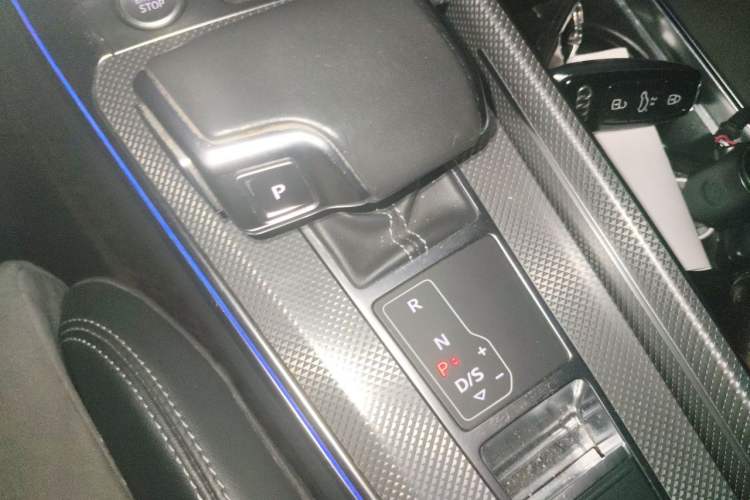 Used Audi A6L 2019 45 TFSI Prestige Dynamic Edition Gear Lever