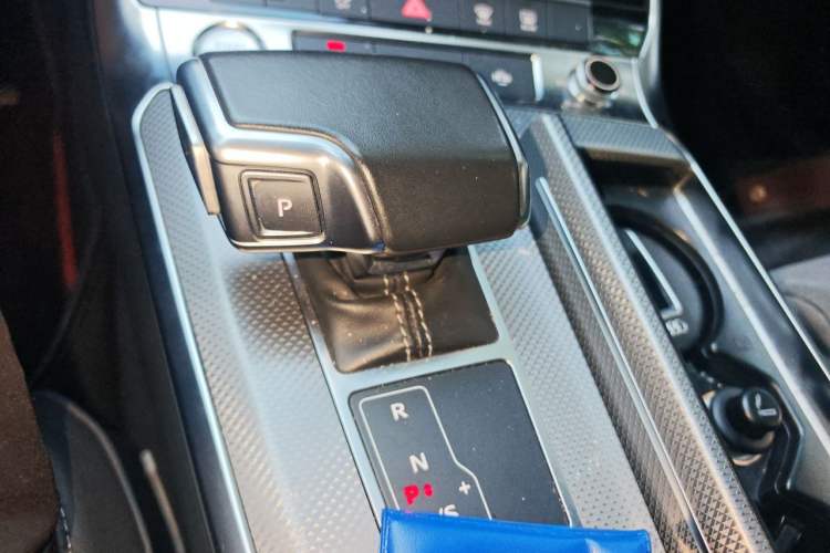 Used Audi A6L 2019 45 TFSI Prestige Dynamic Edition Gear Lever