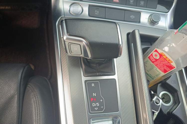 Used Audi A6L 2019 45 TFSI Prestige Elegant Edition Gear Lever