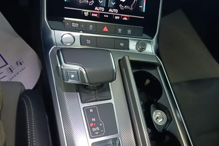 Used Audi A6L 2019 45 TFSI quattro Prestige Dynamic Edition Gear Lever