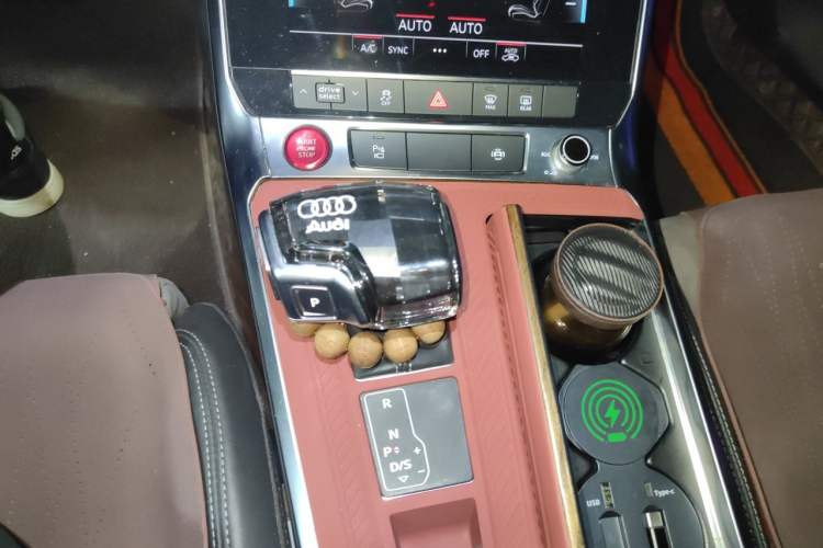 Used Audi A6L 2019 45 TFSI Prestige Dynamic Edition Gear Lever