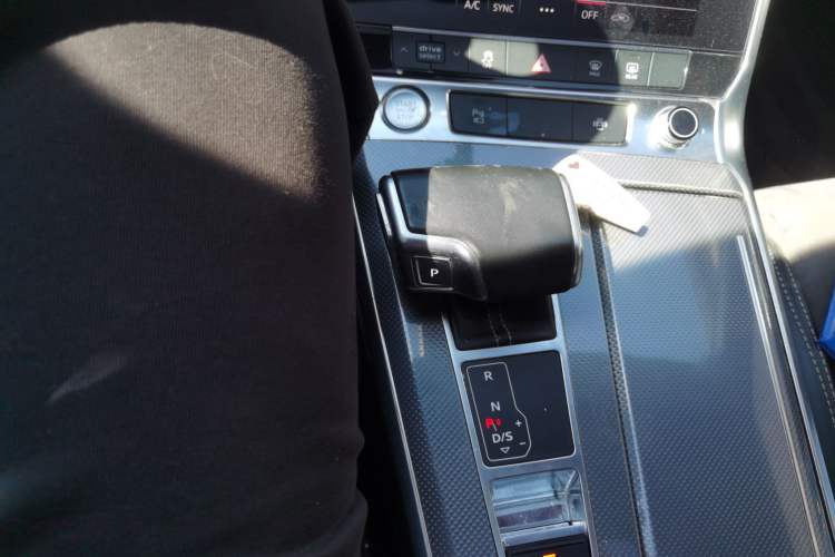 Used Audi A6L 2019 45 TFSI quattro Prestige Dynamic Edition Gear Lever