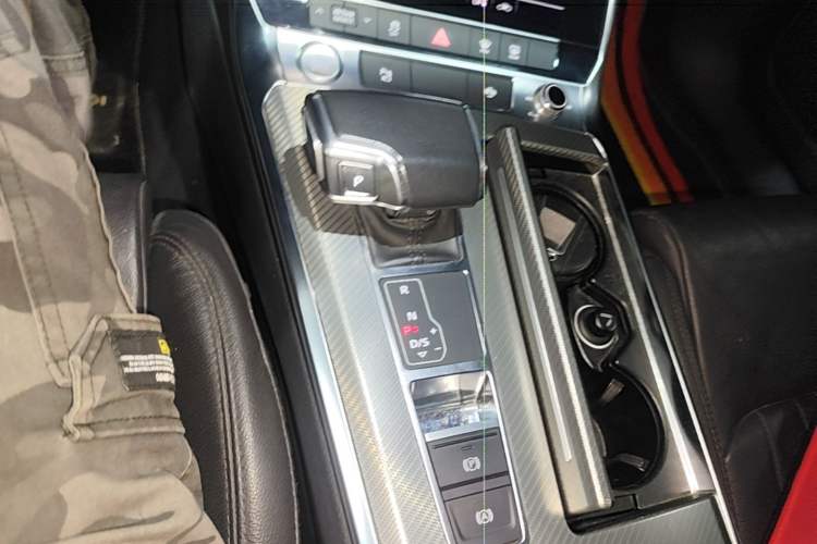 Used Audi A6L 2019 40 TFSI Luxury Prestige Edition Gear Lever