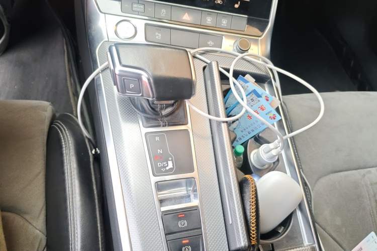 Used Audi A6L 2019 45 TFSI Prestige Dynamic Edition Gear Lever