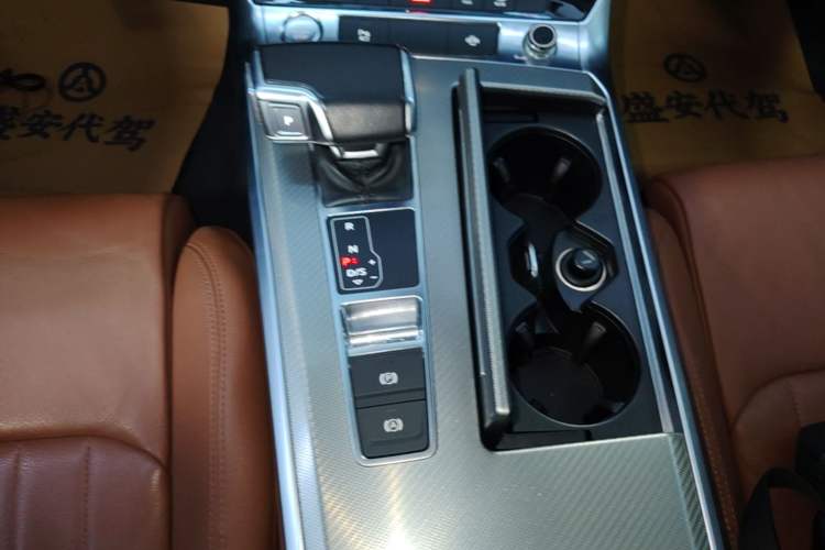 Used Audi A6L 2019 40 TFSI Luxury Prestige Edition Gear Lever