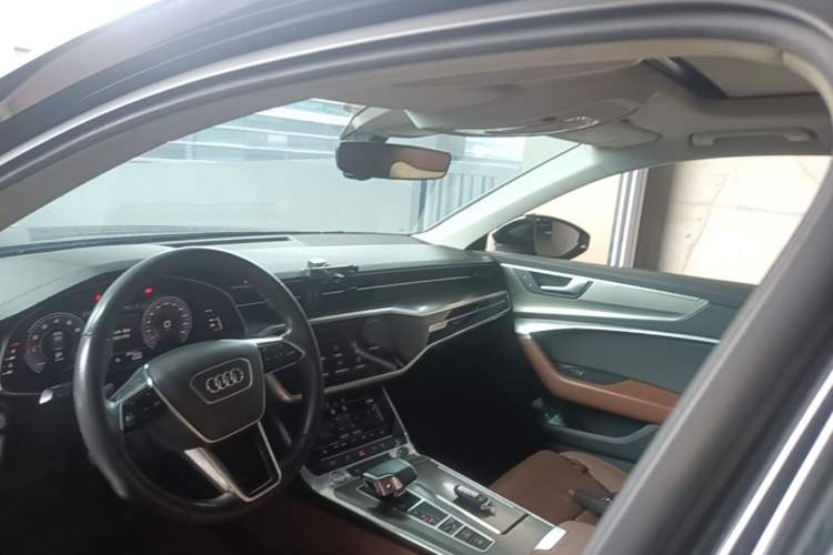 Used Audi A6L 2019 45 TFSI quattro Prestige Elegant Edition Headliner