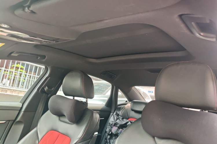 Used Audi A6L 2019 40 TFSI Luxury Dynamic Model Headliner