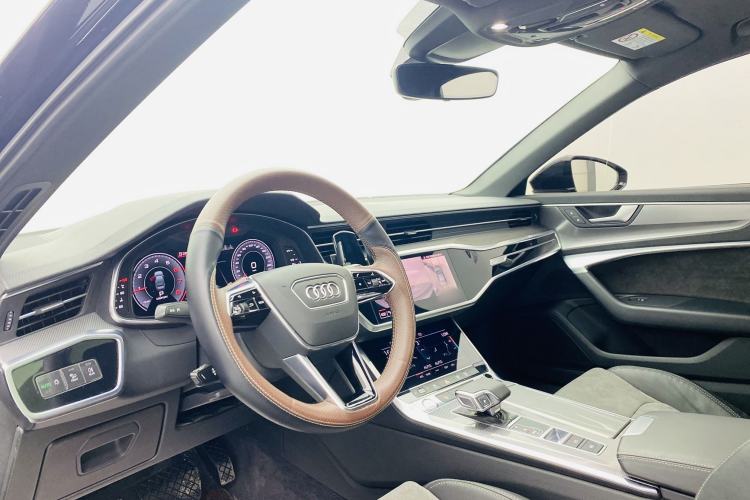 Used Audi A6L 2019 40 TFSI Luxury Dynamic Model Interior 1