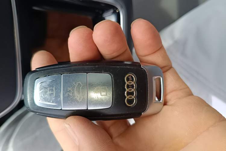 Used Audi A6L 2019 40 TFSI Luxury Dynamic Model Interior 1
