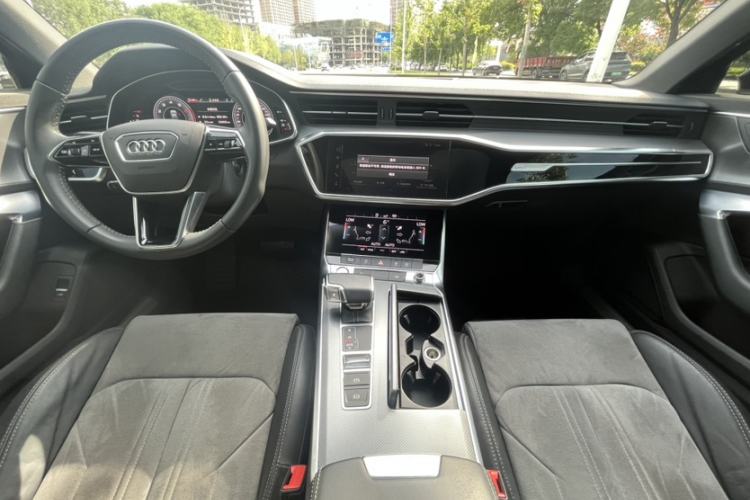 Used Audi A6L 2019 40 TFSI Luxury Dynamic Model Interior 1