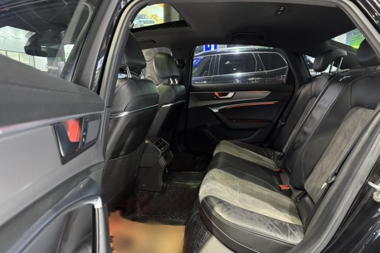 Used Audi A6L 2019 40 TFSI Luxury Dynamic Model Interior 11