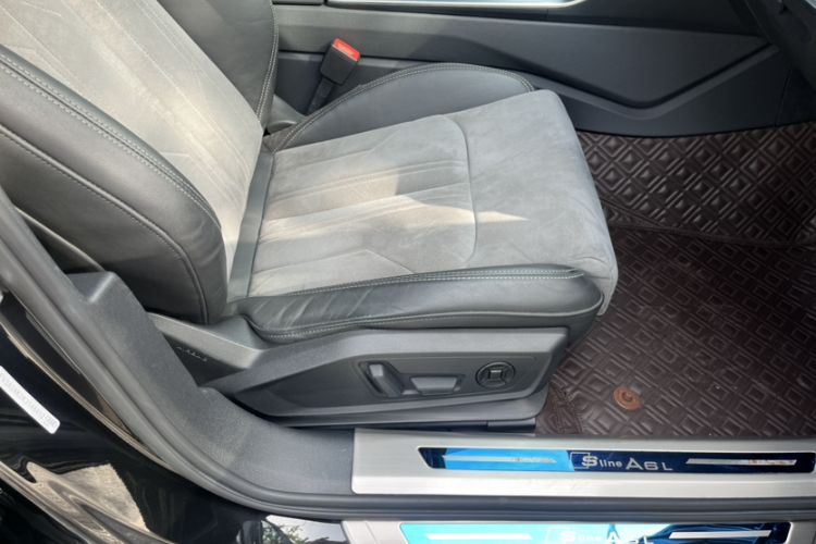 Used Audi A6L 2019 40 TFSI Luxury Dynamic Model Interior 11