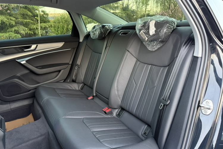 Used Audi A6L 2019 40 TFSI Luxury Prestige Edition Interior 12