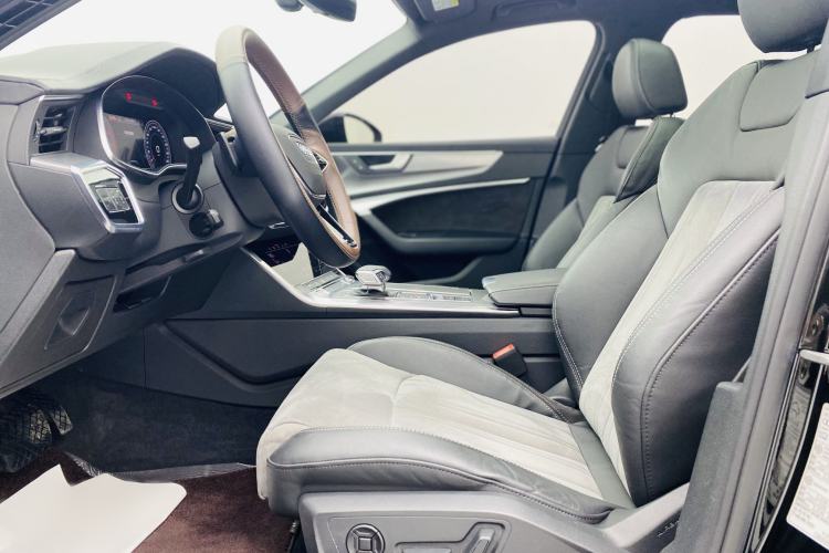 Used Audi A6L 2019 40 TFSI Luxury Dynamic Model Interior 2