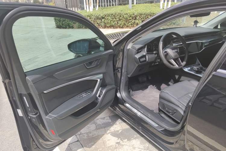 Used Audi A6L 2019 45 TFSI Prestige Elegant Edition Interior 2