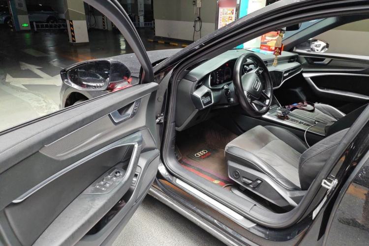 Used Audi A6L 2019 40 TFSI Luxury Dynamic Model Interior 3