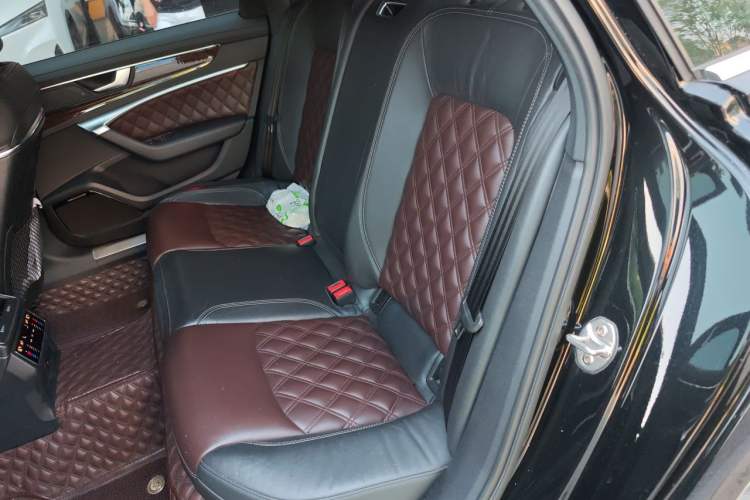 Used Audi A6L 2019 45 TFSI Prestige Dynamic Edition Interior 4