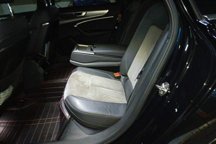 Used Audi A6L 2019 45 TFSI Prestige Dynamic Edition Interior 4