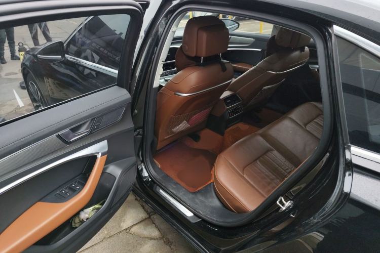 Used Audi A6L 2019 40 TFSI Luxury Prestige Edition Interior 4
