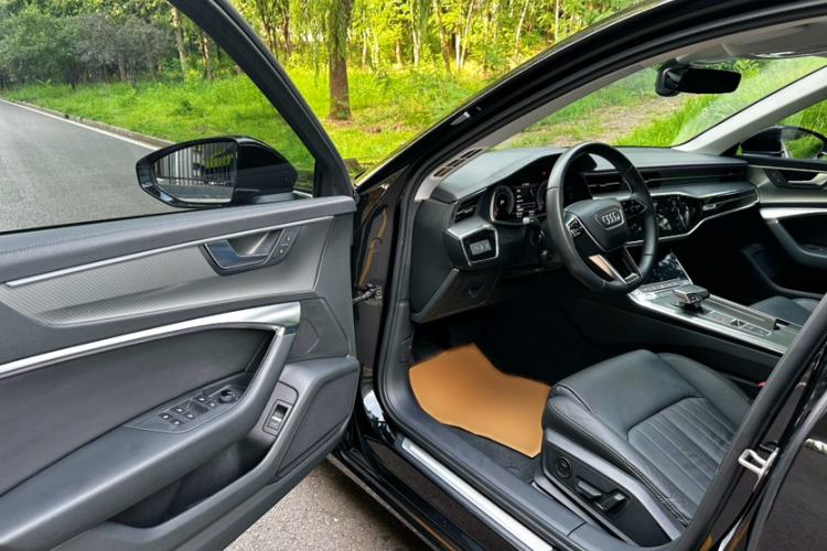 Used Audi A6L 2019 40 TFSI Luxury Prestige Edition Interior 4
