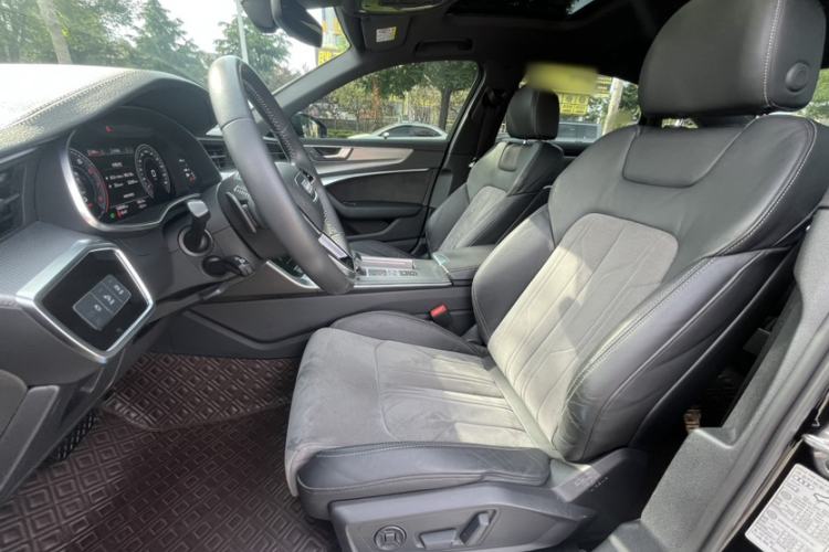 Used Audi A6L 2019 40 TFSI Luxury Dynamic Model Interior 4