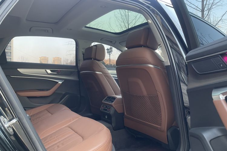 Used Audi A6L 2019 45 TFSI Prestige Elegant Edition Interior 8