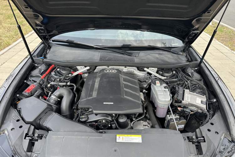 Used Audi A6L 2019 40 TFSI Luxury Dynamic Model Interior 8