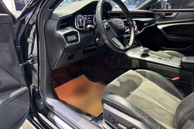 Used Audi A6L 2019 40 TFSI Luxury Dynamic Model Interior 9