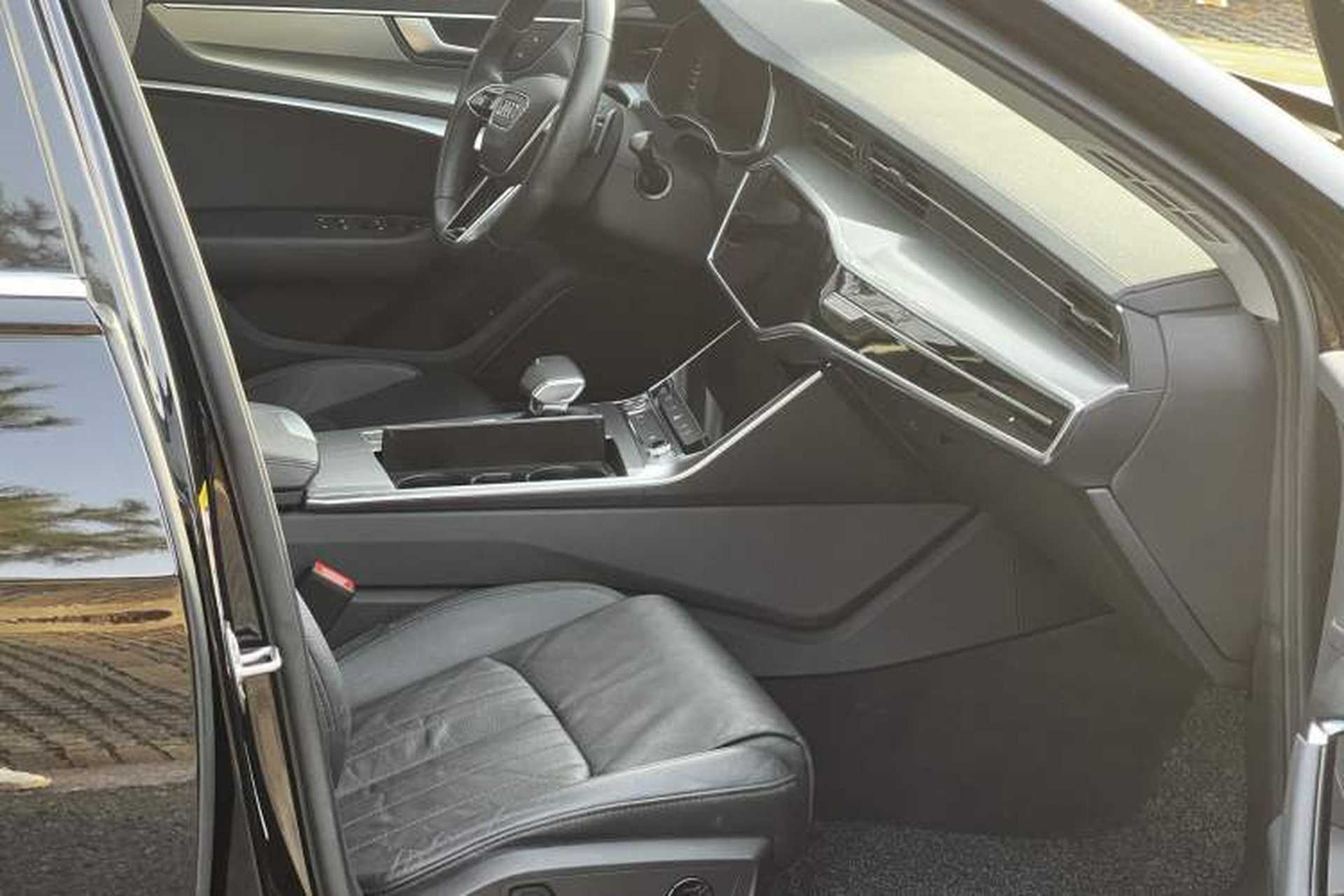 Used Audi A6L 2019 40 TFSI Luxury Prestige Edition Interior 9