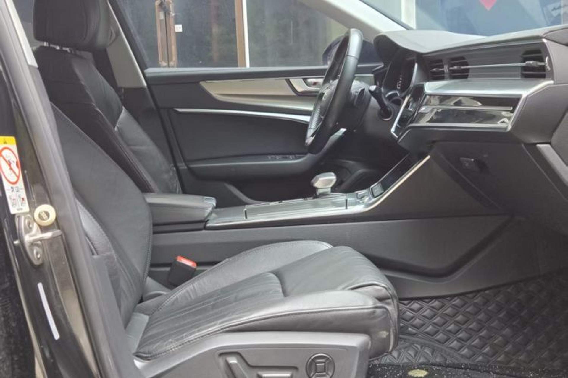 Used Audi A6L 2019 45 TFSI Prestige Elegant Edition Interior 9