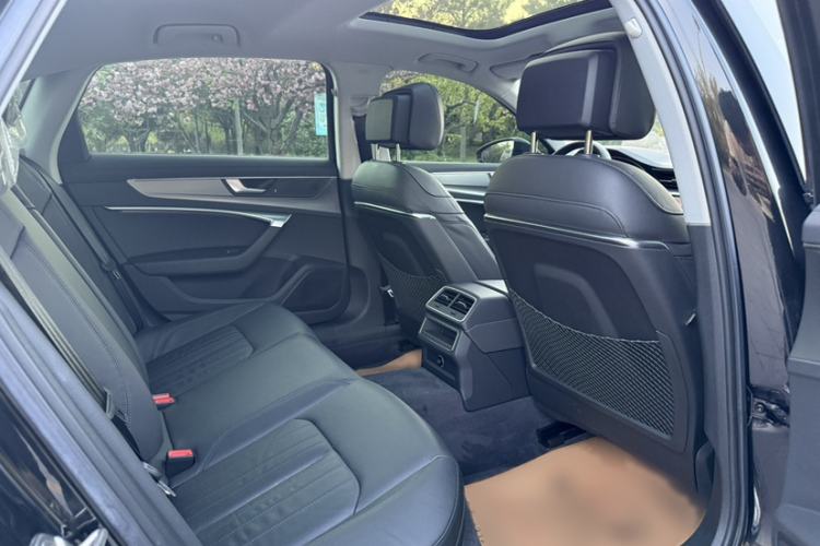 Used Audi A6L 2019 40 TFSI Luxury Prestige Edition Interior 9