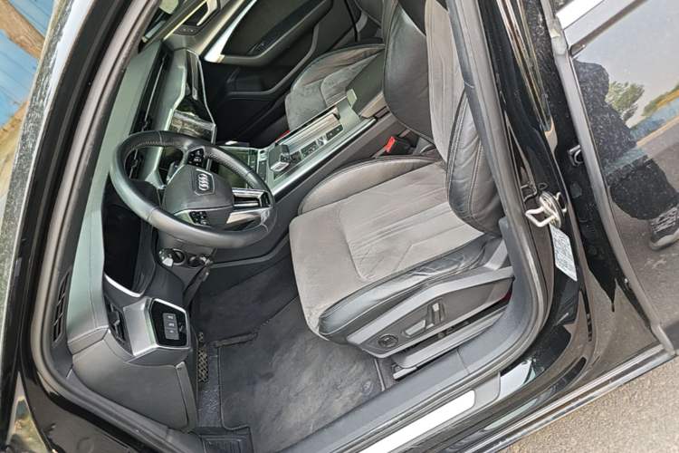 Used Audi A6L 2019 40 TFSI Luxury Dynamic Model Left Front Seat