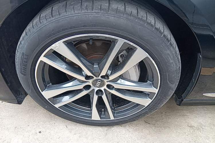 Used Audi A6L 2019 45 TFSI Prestige Dynamic Edition Left Front Wheel Hub