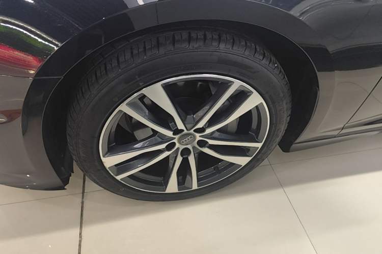 Used Audi A6L 2019 45 TFSI Prestige Dynamic Edition Left Front Wheel Hub