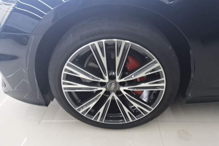 Used Audi A6L 2019 45 TFSI Prestige Dynamic Edition Left Front Wheel Hub