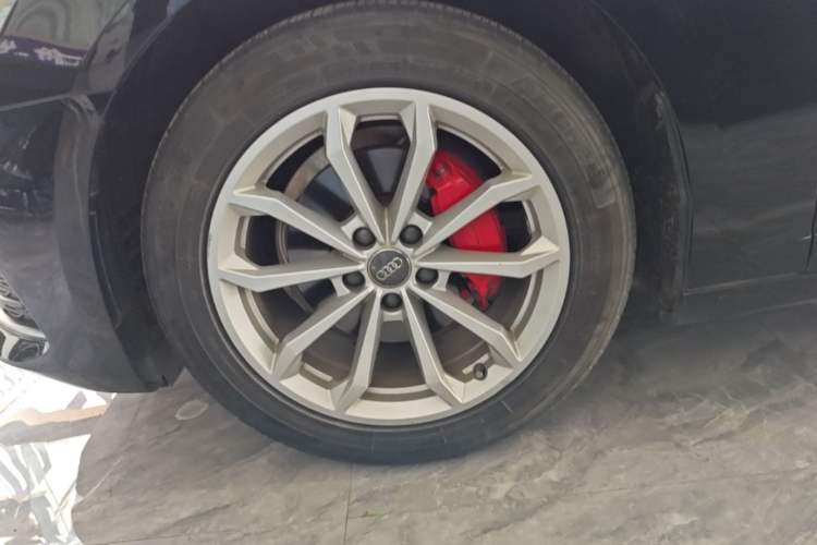 Used Audi A6L 2019 40 TFSI Luxury Prestige Edition Left Front Wheel Hub