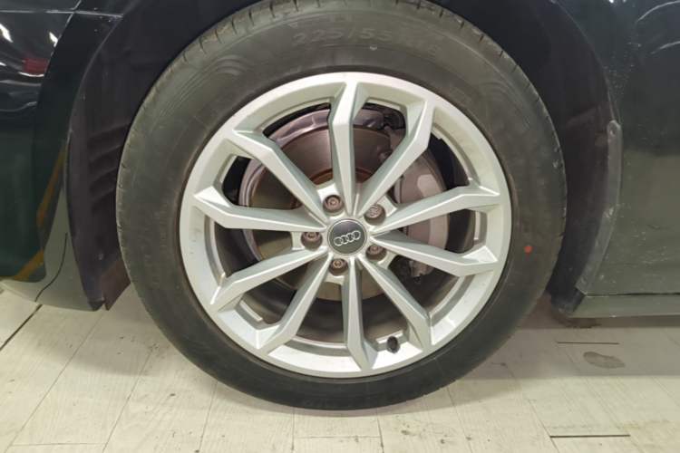 Used Audi A6L 2019 40 TFSI Luxury Prestige Edition Left Front Wheel Hub