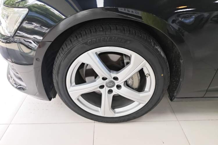Used Audi A6L 2019 45 TFSI quattro Prestige Elegant Edition Left Front Wheel Hub