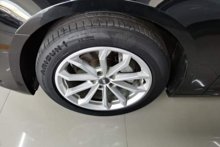Used Audi A6L 2019 40 TFSI Luxury Prestige Edition Left Front Wheel Hub