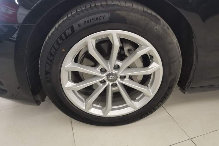 Used Audi A6L 2019 40 TFSI Luxury Prestige Edition Left Front Wheel Hub