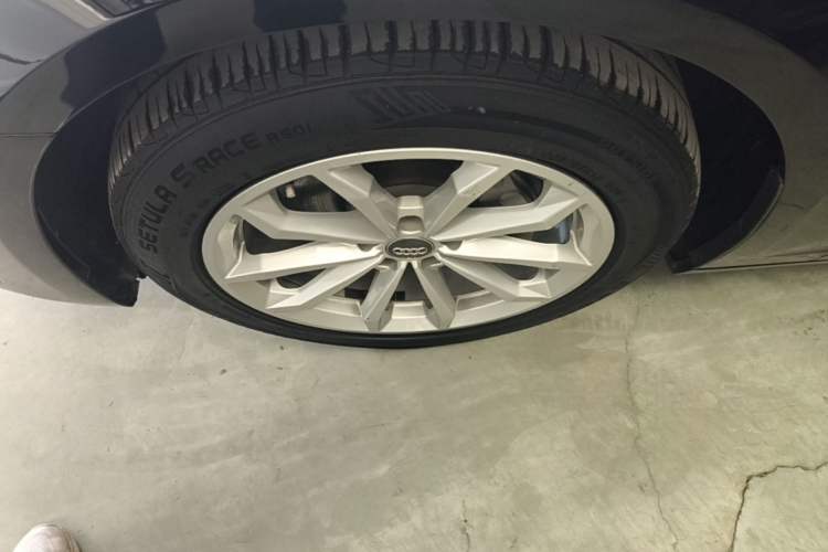 Used Audi A6L 2019 40 TFSI Luxury Prestige Edition Left Front Wheel Hub