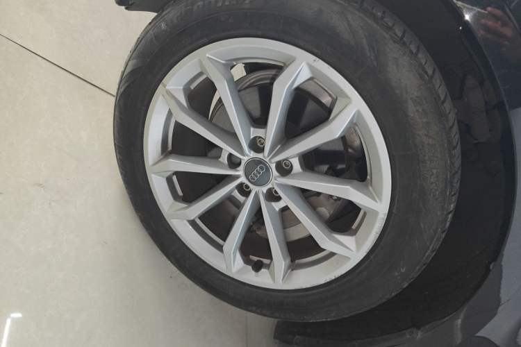 Used Audi A6L 2019 40 TFSI Luxury Prestige Edition Left Front Wheel Hub