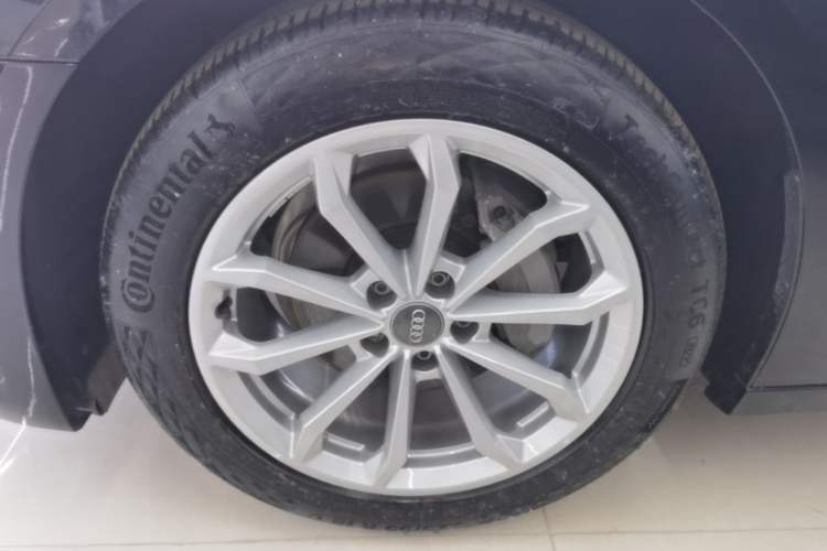 Used Audi A6L 2019 40 TFSI Luxury Prestige Edition Left Front Wheel Hub