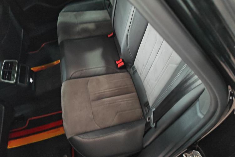 Used Audi A6L 2019 40 TFSI Luxury Dynamic Model Left Rear Seat