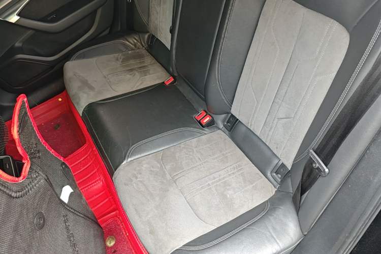Used Audi A6L 2019 40 TFSI Luxury Dynamic Model Left Rear Seat