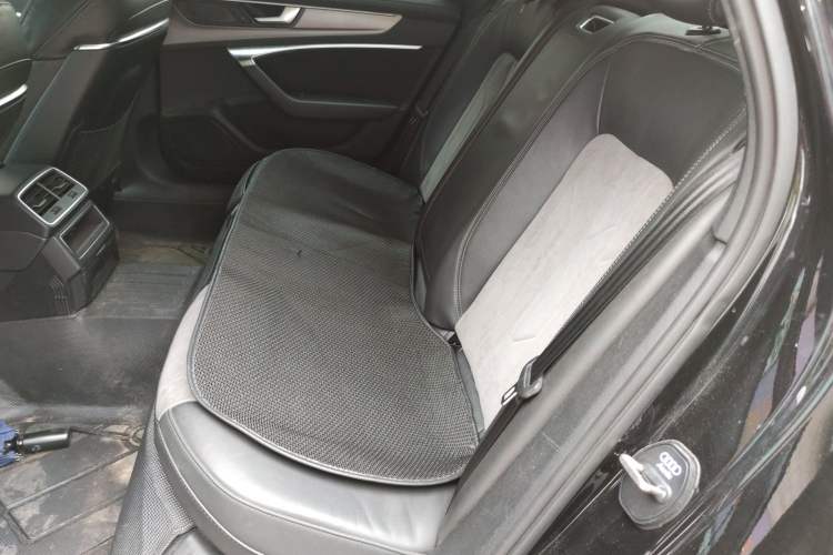 Used Audi A6L 2019 40 TFSI Luxury Dynamic Model Left Rear Seat