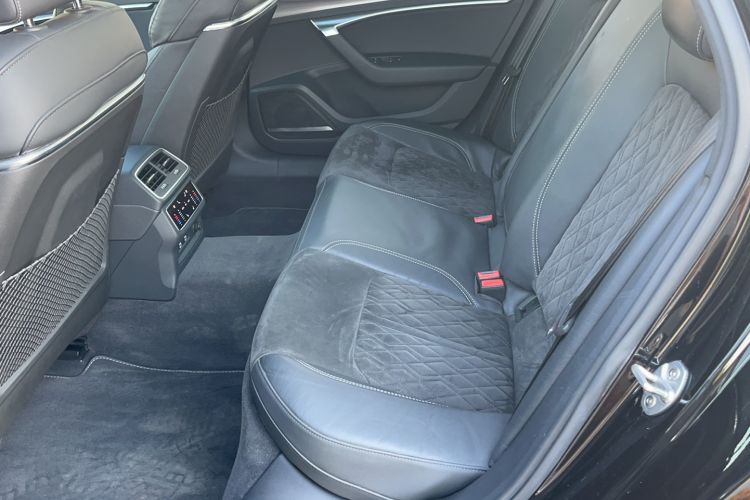 Used Audi A6L 2019 55 TFSI quattro Flagship Dynamic Edition Left Rear Seat