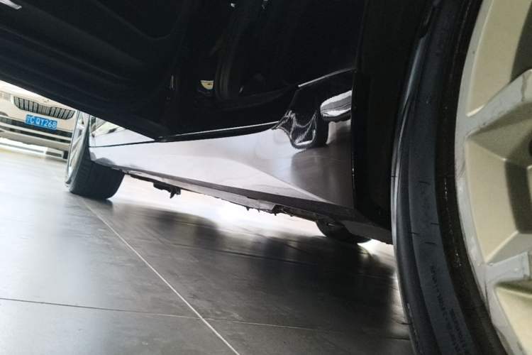 Used Audi A6L 2019 40 TFSI Luxury Prestige Edition Left Side Sill
