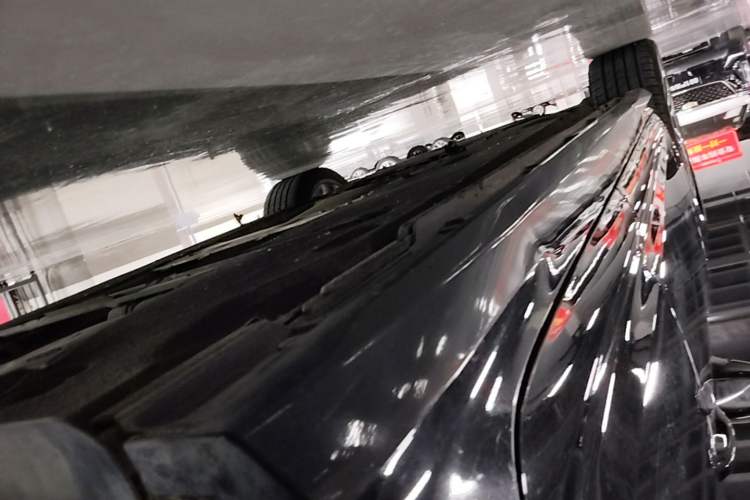Used Audi A6L 2019 40 TFSI Luxury Dynamic Model Left Side Sill