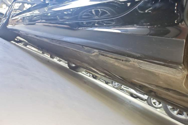 Used Audi A6L 2019 40 TFSI Luxury Dynamic Model Left Side Sill